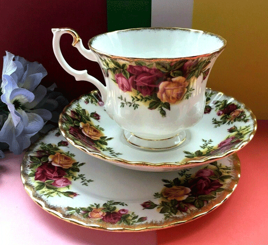 royal-albert-old-country-roses-afternoon-tea
